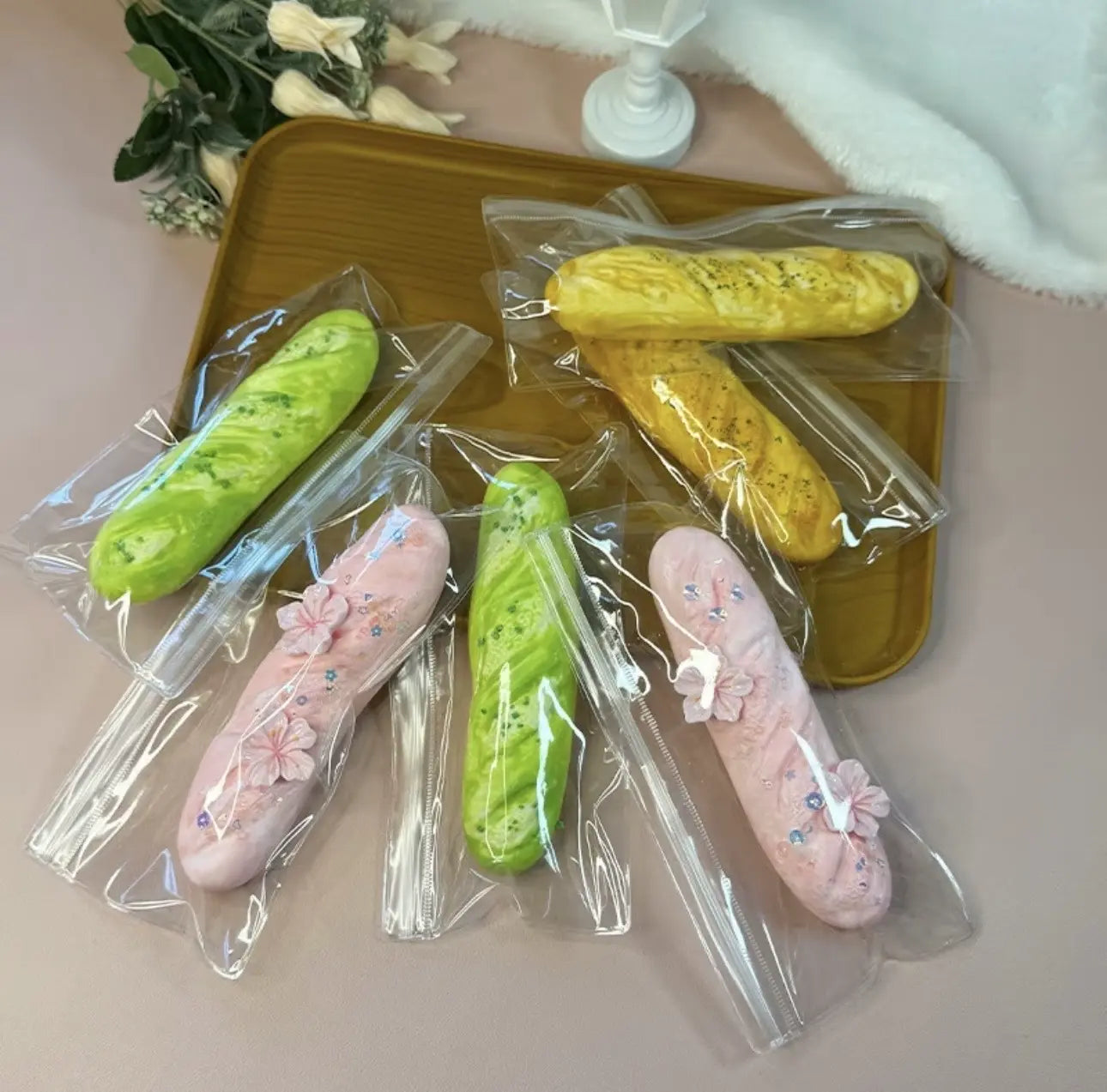 Squishing Pink Baguette Squishy – Slow Rising Food-Grade Silicone Toy